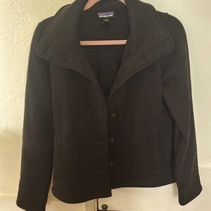 Gray Patagonia small sweater jacket